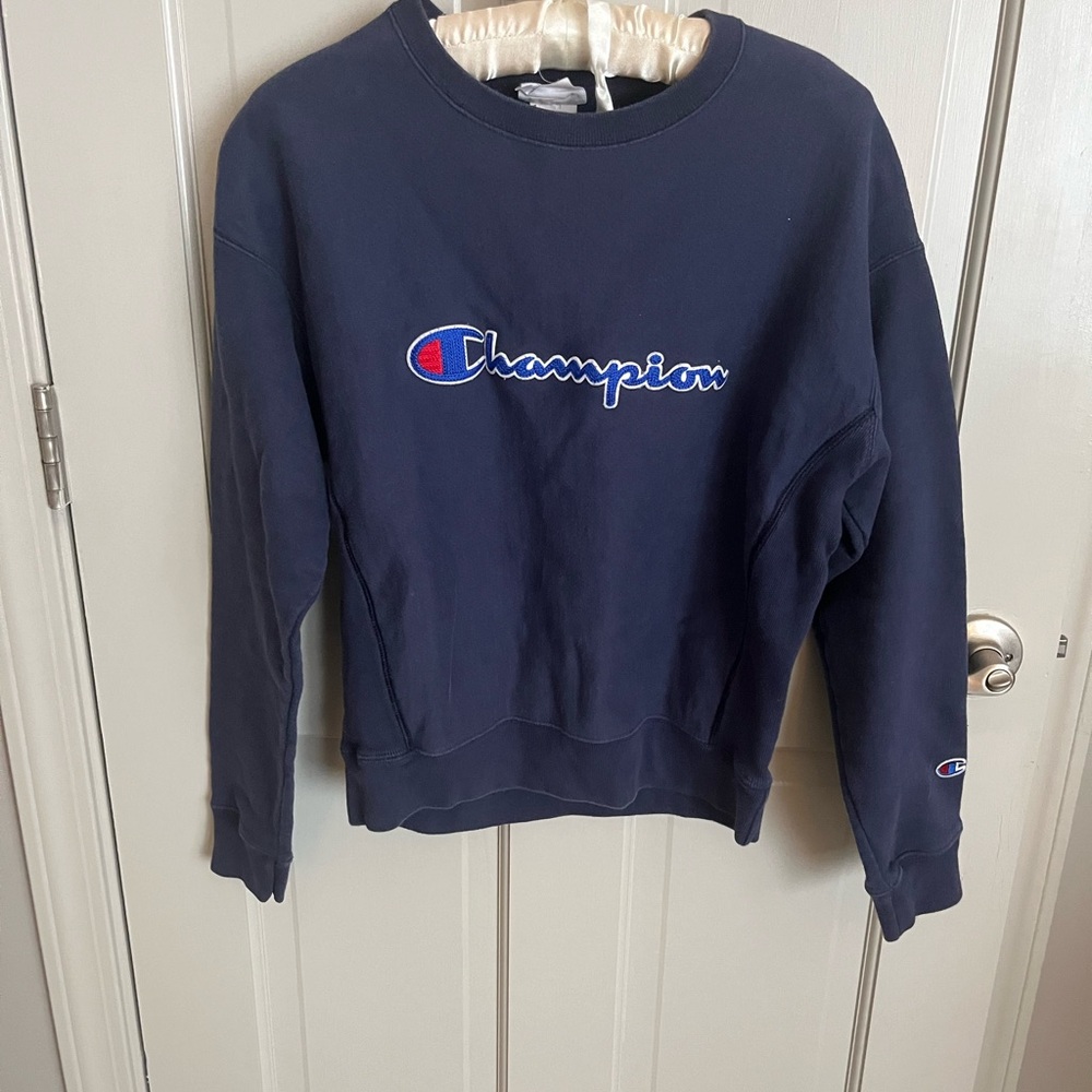 Champion Women's Dark Blue Crew Neck Sweater